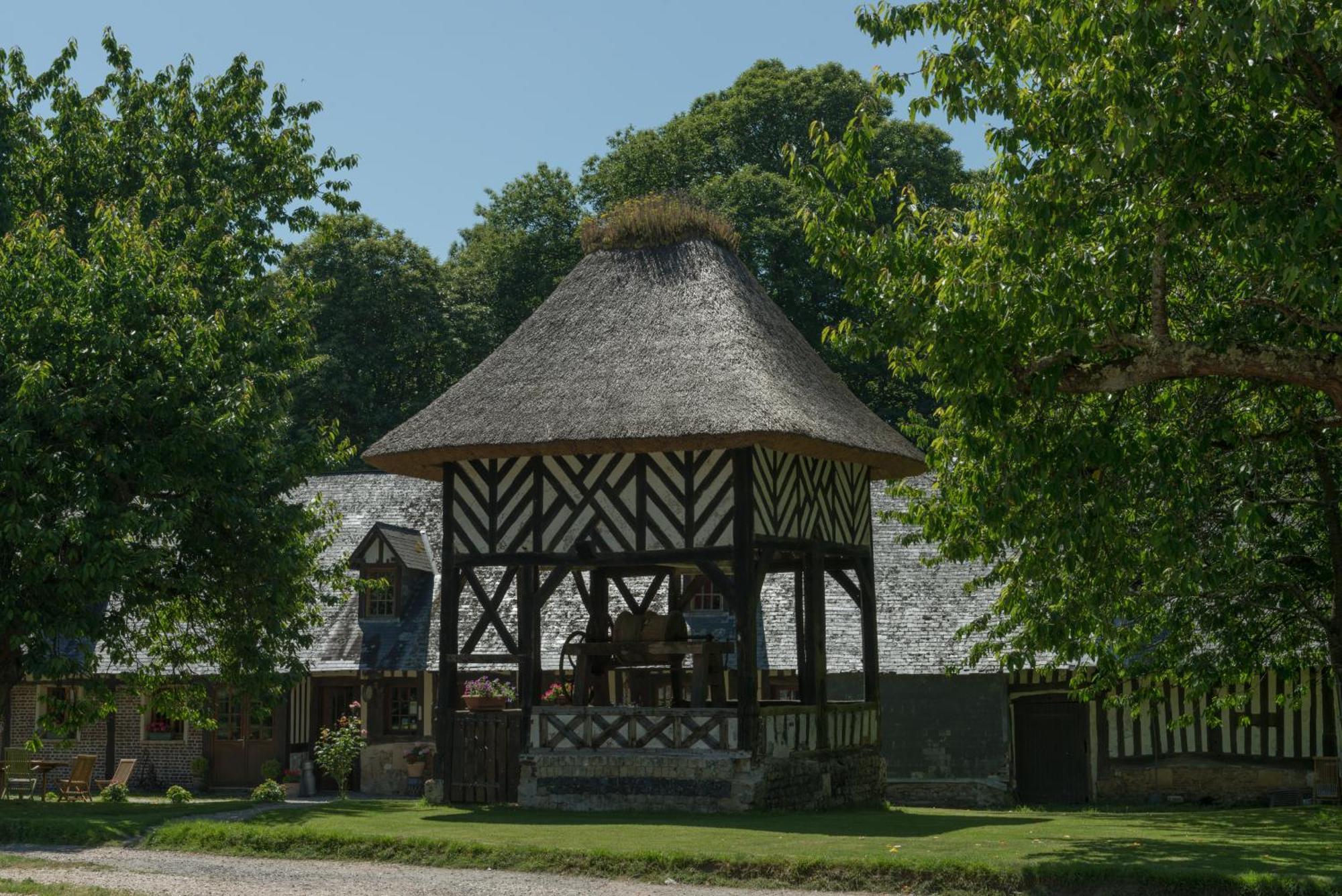 La Ferme Chevalier Hotel Équemauville Kültér fotó